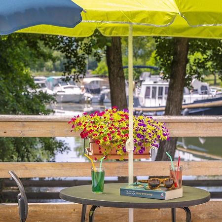 Castelmoron-sur-Lot Lagrange Grand Bleu Vacances - Residence Port Lalande מראה חיצוני תמונה