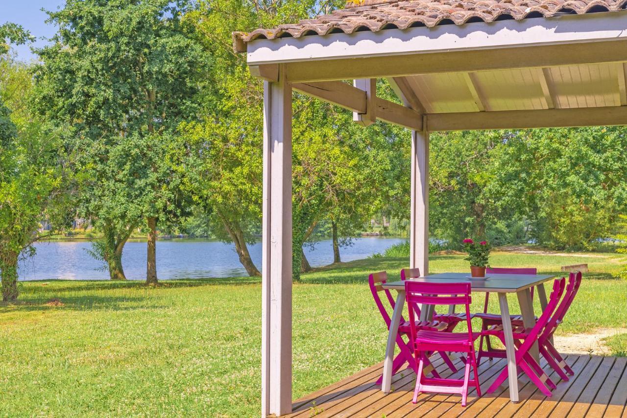 Castelmoron-sur-Lot Lagrange Grand Bleu Vacances - Residence Port Lalande מראה חיצוני תמונה