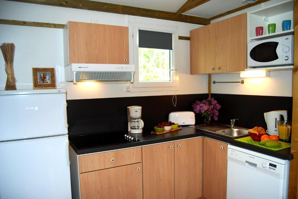 Castelmoron-sur-Lot Lagrange Grand Bleu Vacances - Residence Port Lalande חדר תמונה